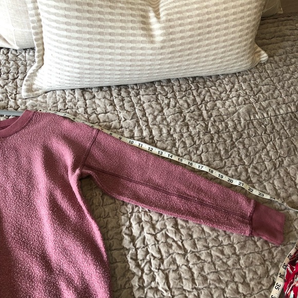 Abercrombie and Fitch sweatshirt, size small - Picture 5 of 9